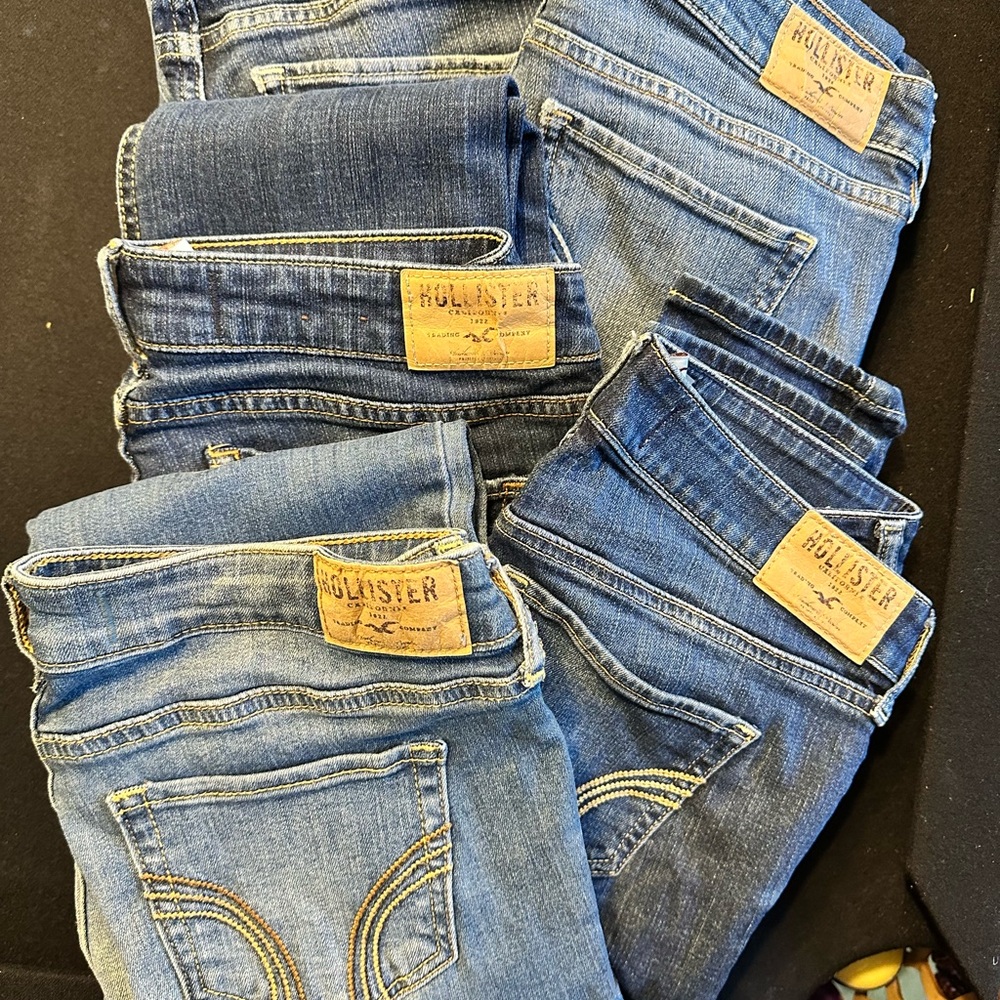 Hollister Women's Size 5 Denim Skinny Jeans Collection ($18/pair)